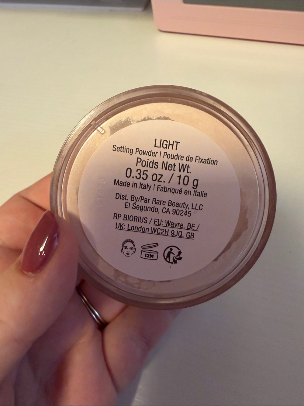Rare Beauty Setting Powder - Picture 2 of 5